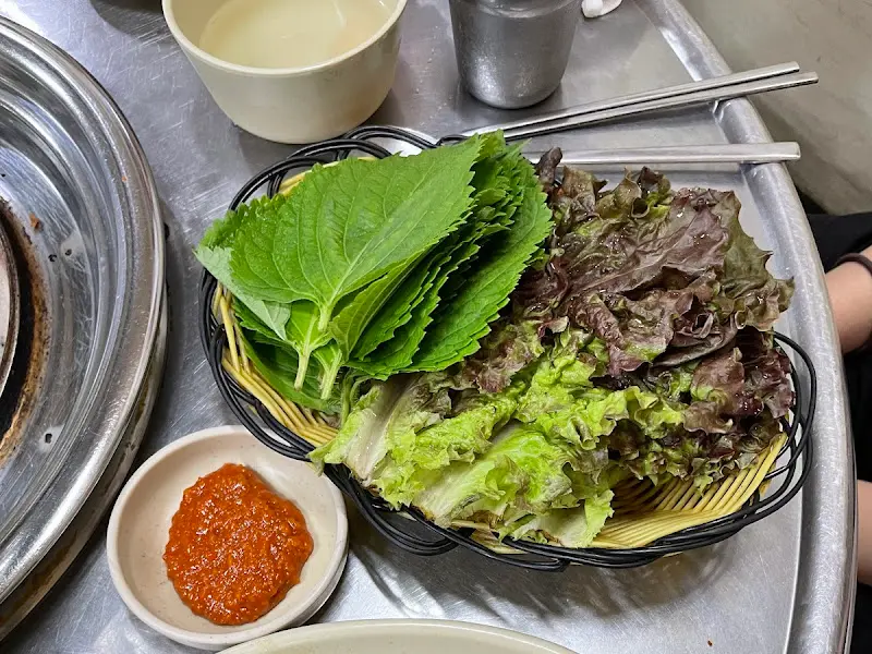 신선한 쌈 채소