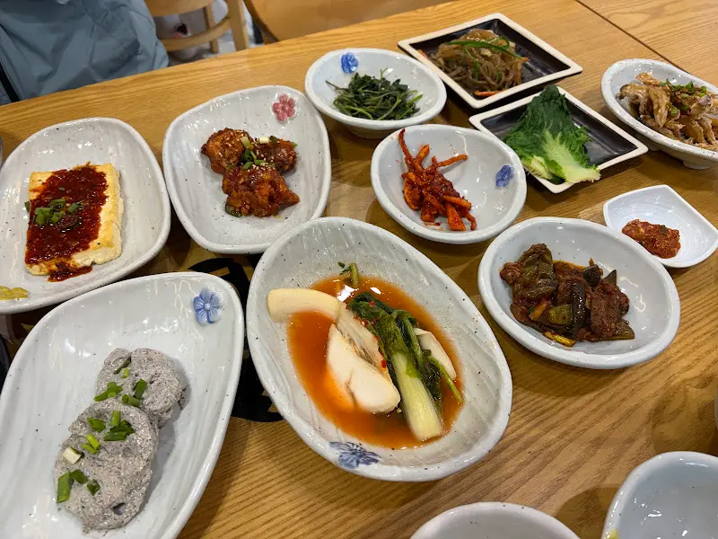 청국장 정식 반찬