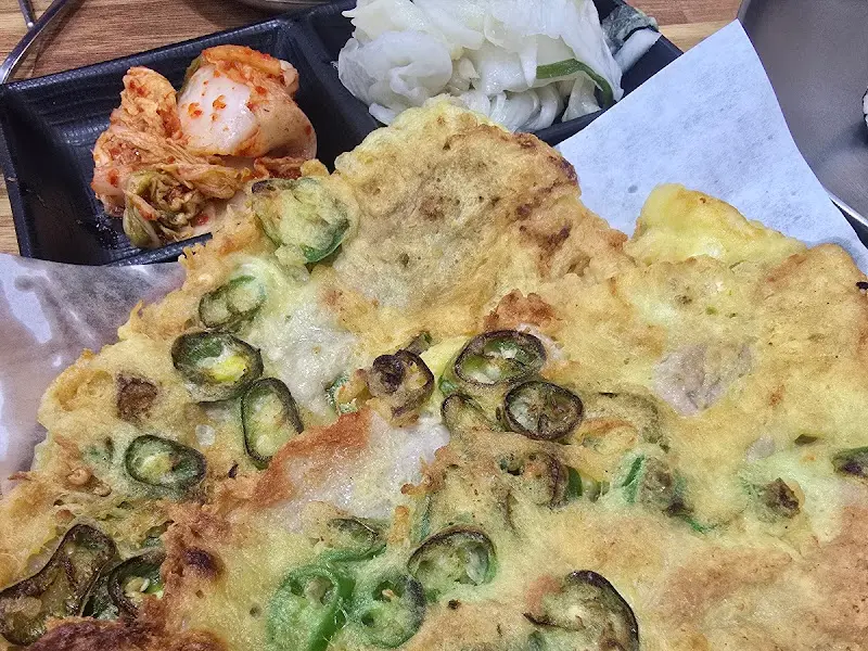 돈육전과 밑반찬