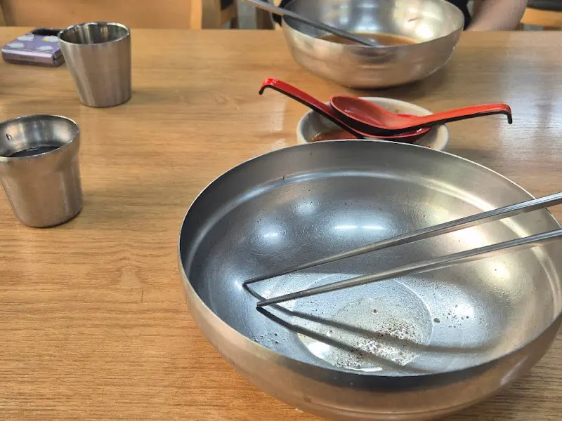 다시식당 테이블 세팅