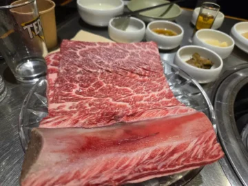 마포 용강동에서 만나는 LA 감성, 청기와타운에서 즐기는 수원 왕갈비 맛집 탐험기