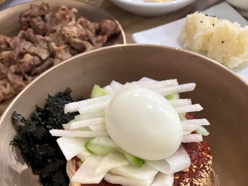 비빔막국수