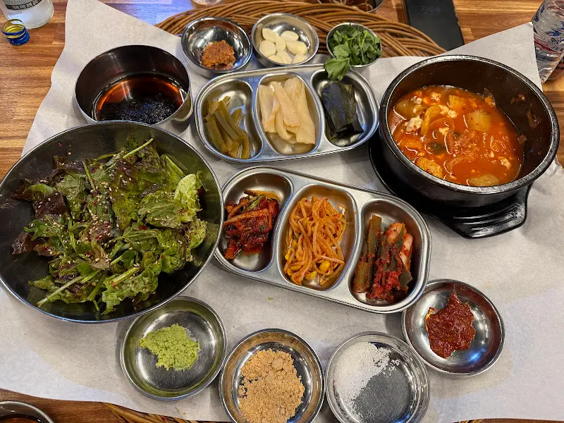 테이블 전체 모습