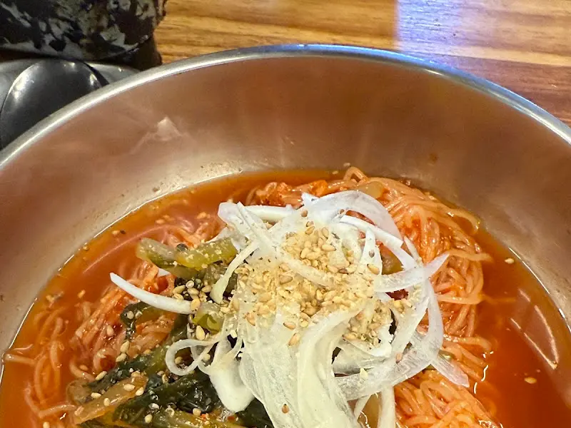 삼겹살과 곁들여 먹을 수 있는 다양한 채소