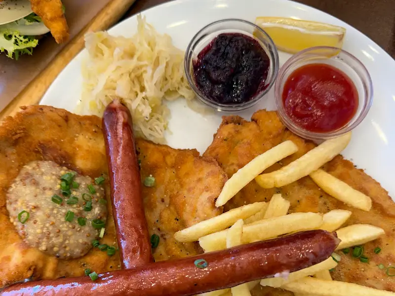 당케슈니첼 내부 인테리어