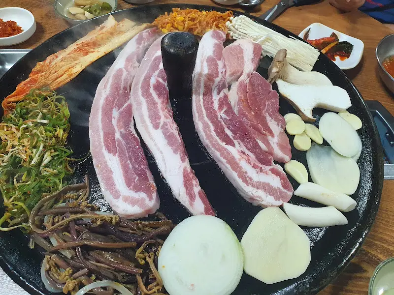 냉삼과 гарнир