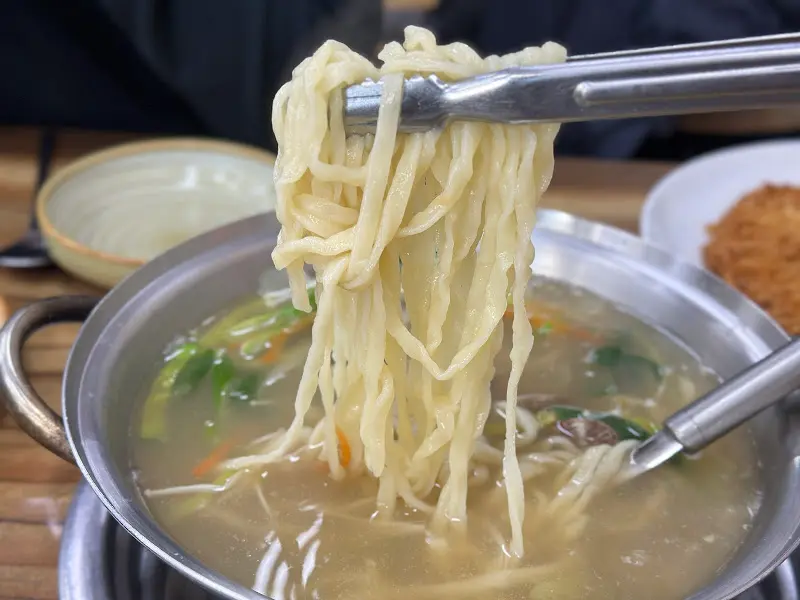 칼국수 면발