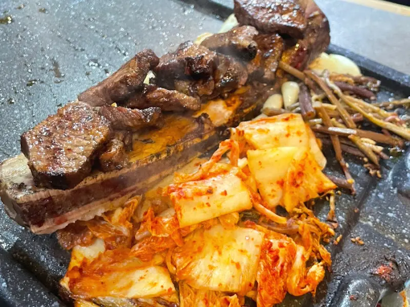 노릇노릇 익어가는 우대갈비