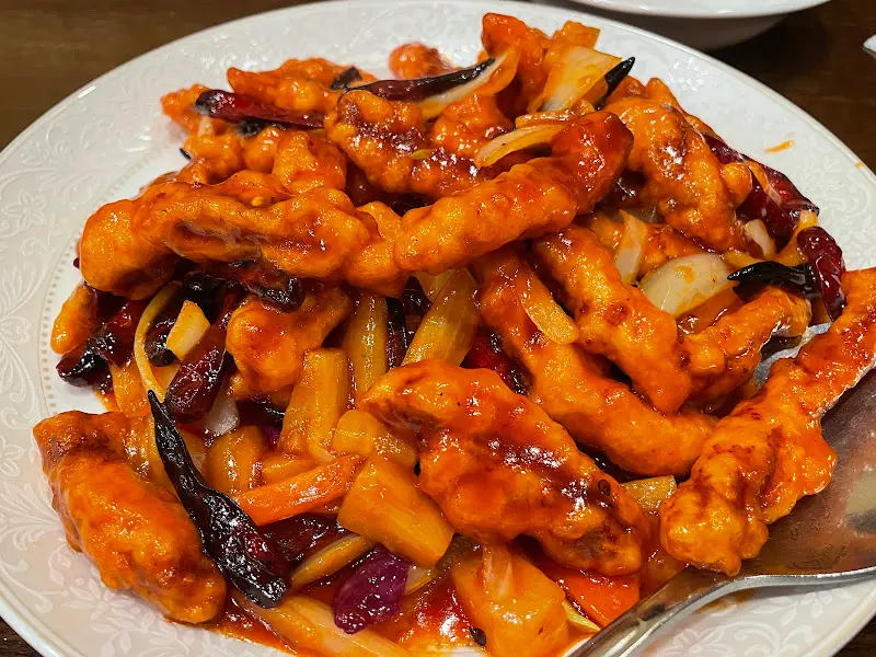 새콤달콤 사천탕수육