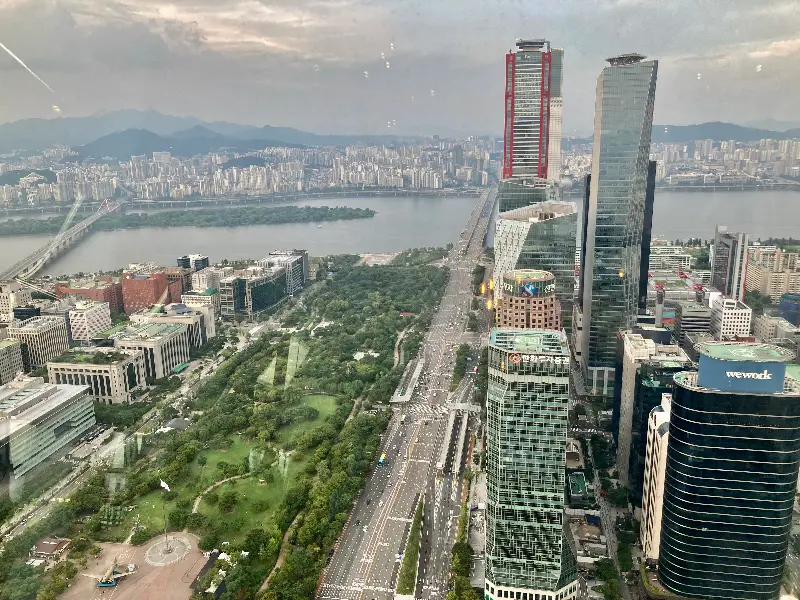 포장된 회와 오징어순대