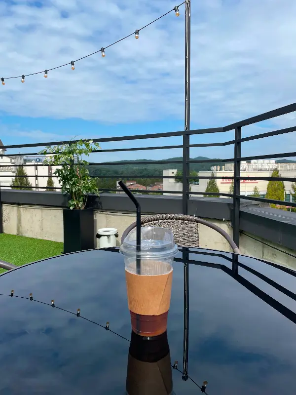 루프탑에서 바라본 계룡 시내 야경