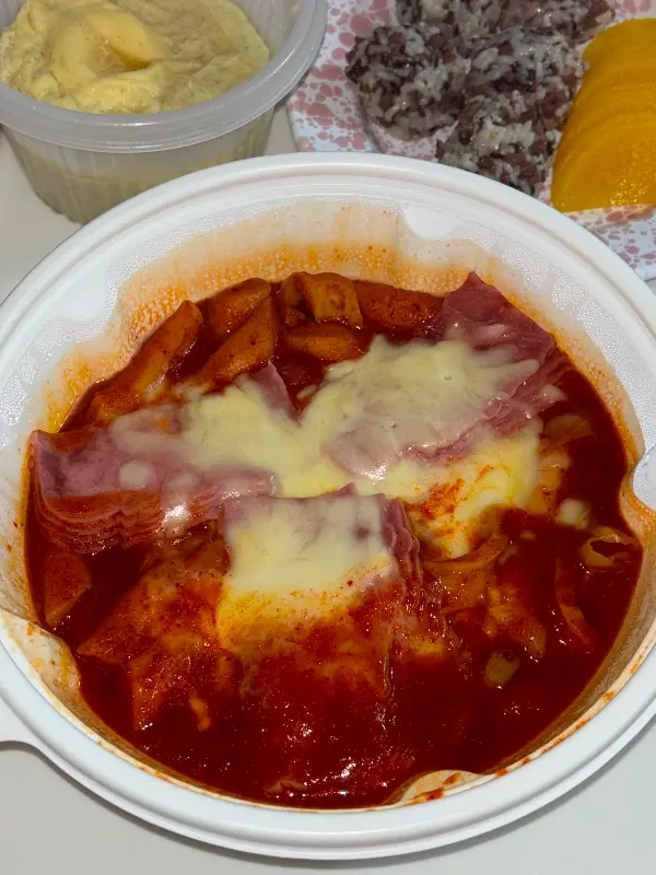 엽기떡볶이 전체샷