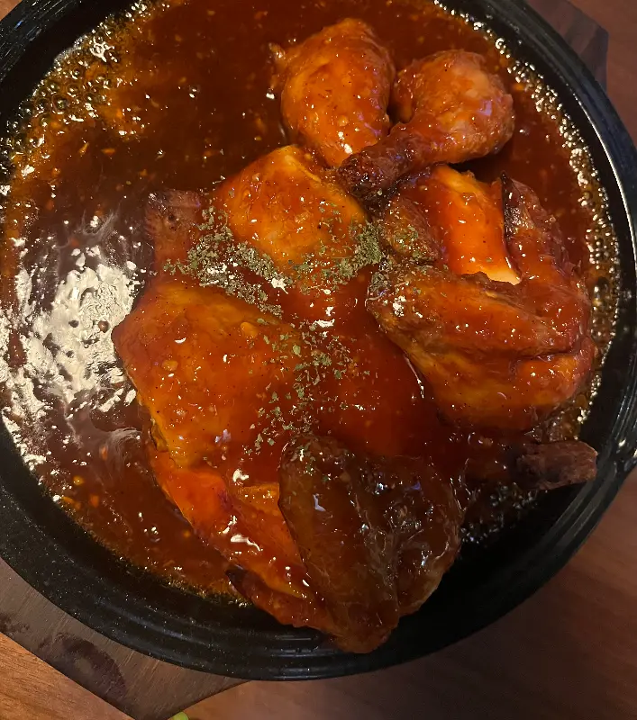 크리미한 로제 소스에 푹 빠진 로제치킨