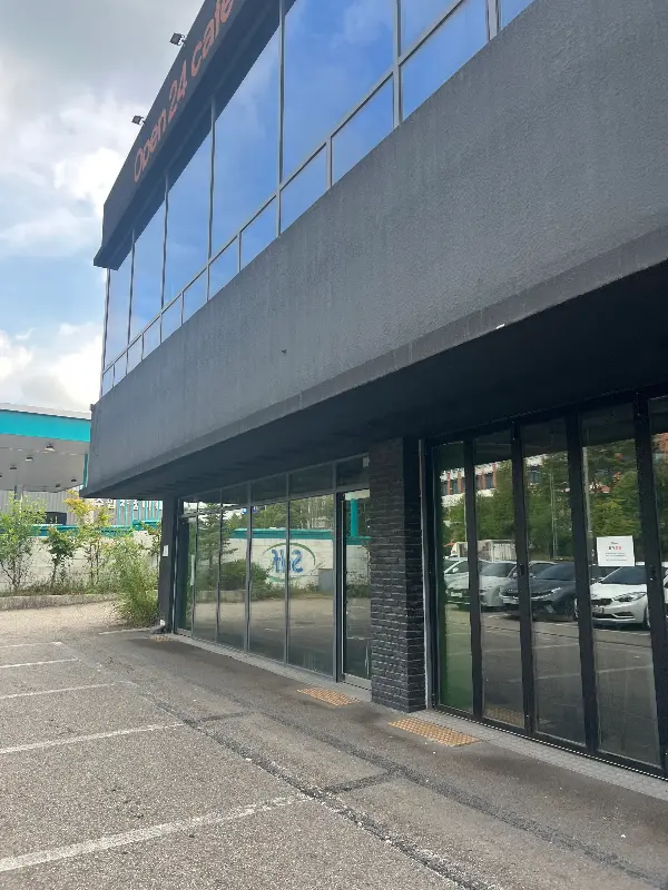 편안한 소파 좌석