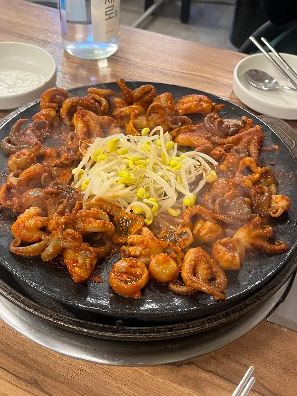 탱글탱글한 쭈꾸미의 식감이 그대로 느껴지는 사진