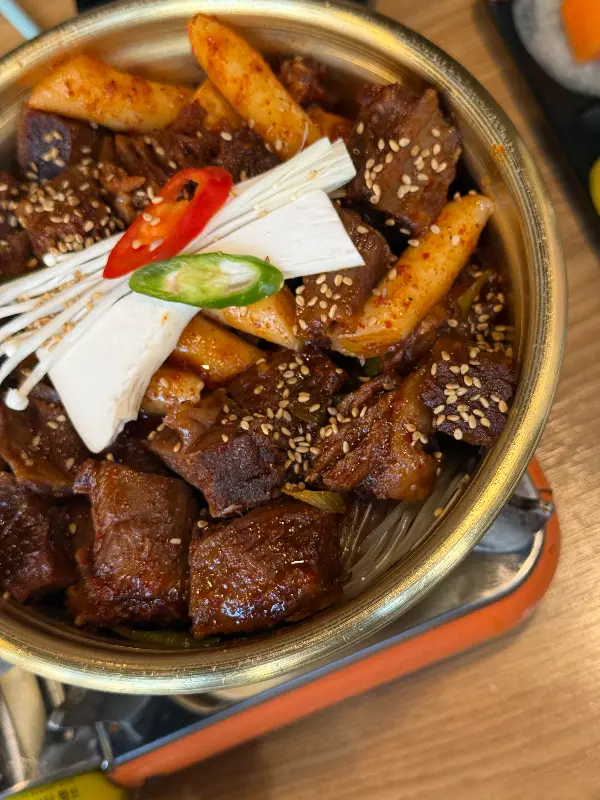 크림 소갈비찜의 아름다운 자태