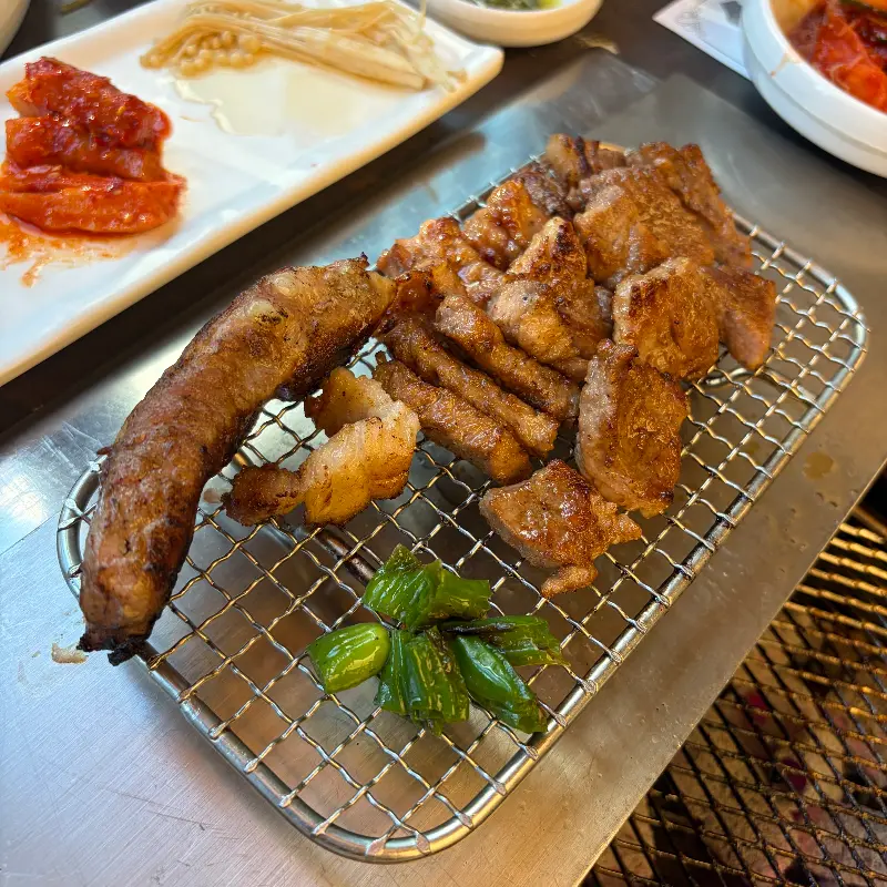 잘 구워진 갈비