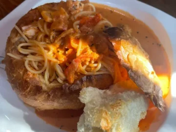 황토 흙내음 가득한 상주, 그 속에 숨겨진 보석 같은 양식 맛집