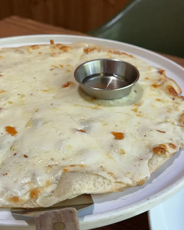 고르곤졸라 피자