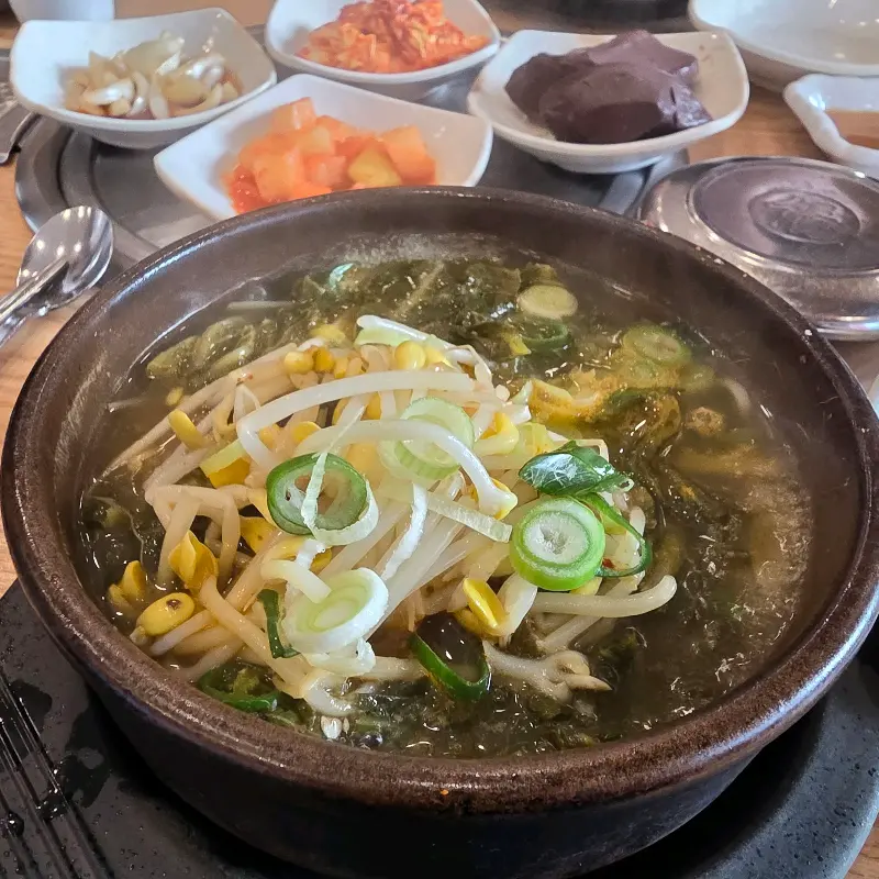 청진동해장국과 반찬