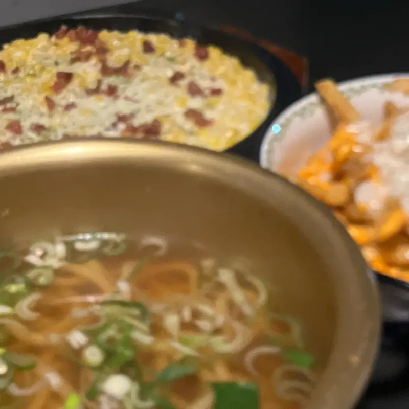 해장우동, 콘치즈, 치즈불닭