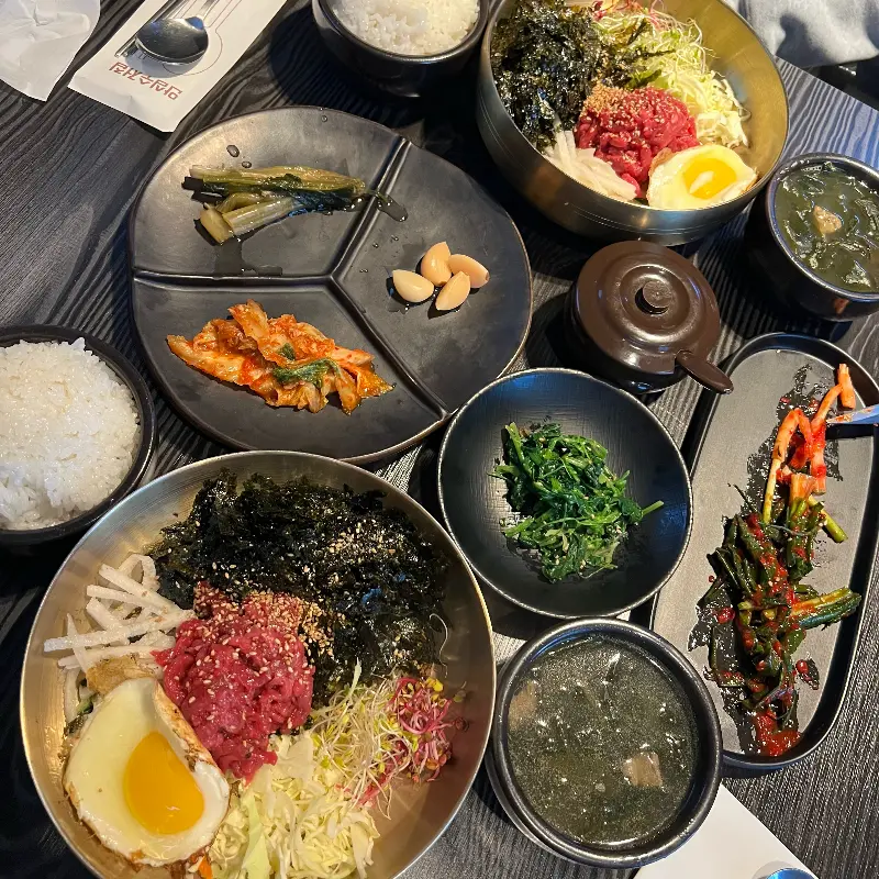 육회비빔밥 특 사이즈