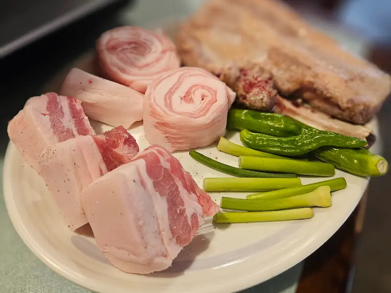 알등심과 천겹살