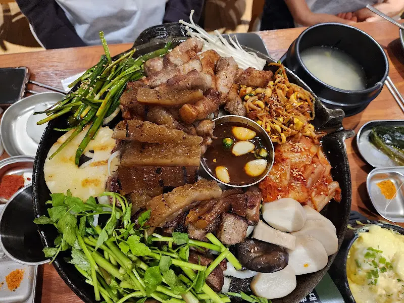 모듬 한판 구이 전체샷