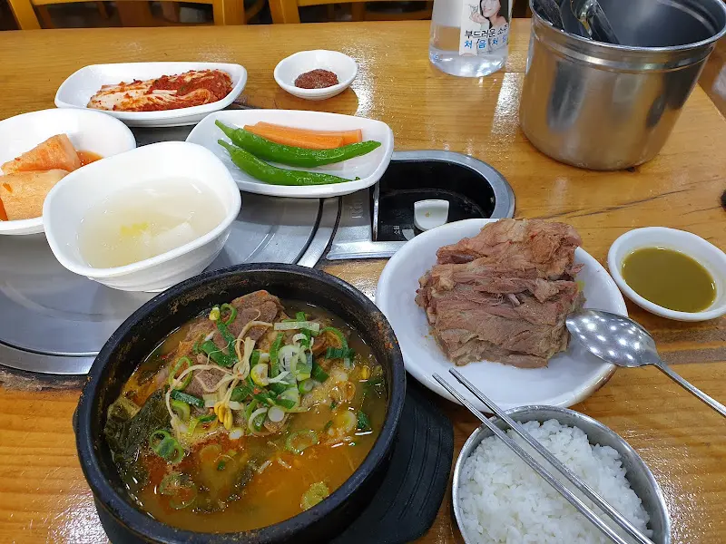 푸짐한 한상차림