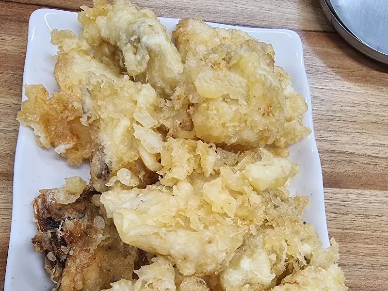 복어 튀김의 또 다른 각도 샷