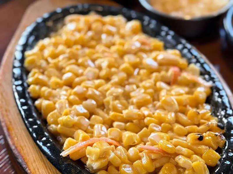 따뜻하고 달콤한 콘치즈