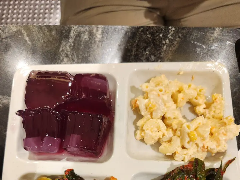 육미향 샐러드바