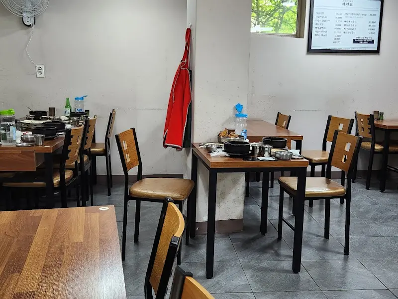 소양강다슬기 내부테이블