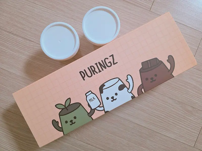 깜찍한 포장 박스의 우유 푸딩