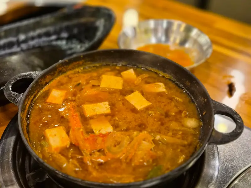 기본으로 제공되는 꽃게 된장찌개