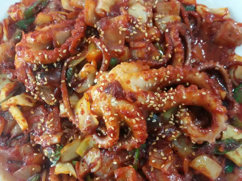 매콤한 낚지볶음