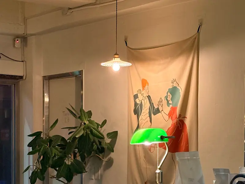 카페 내부 인테리어