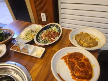 강진 현지인 추천은 아니지만… 혼밥러의 강진읍 맛집 스테이크 정복기