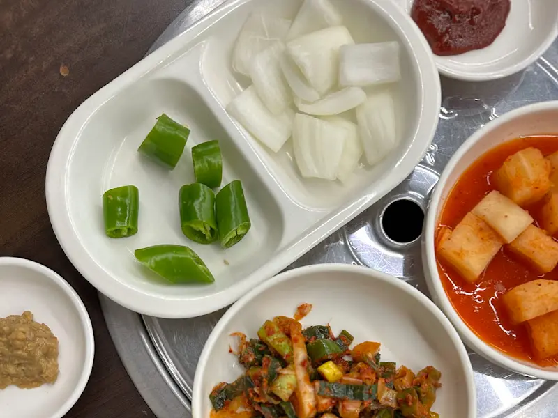 오문창순대국밥 기본 반찬