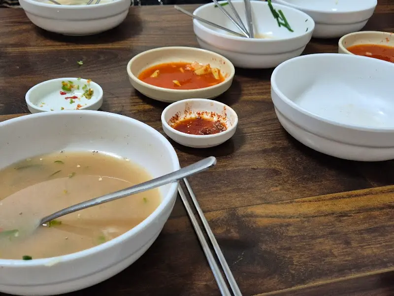 전나무식당 식기