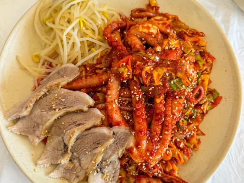 메인 메뉴 낙지볶음