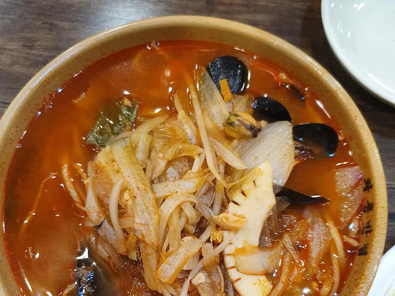 푸짐한 짬뽕
