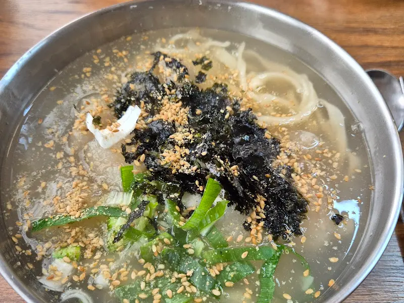 감자옹심이 칼국수