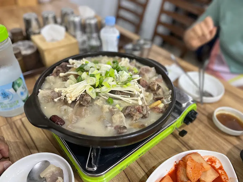 청담설렁탕 꼬리반 도가니반 전골