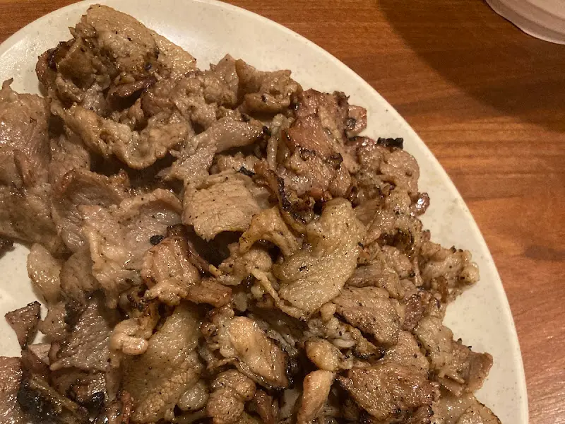 윤기가 자르르 흐르는 돼지불고기