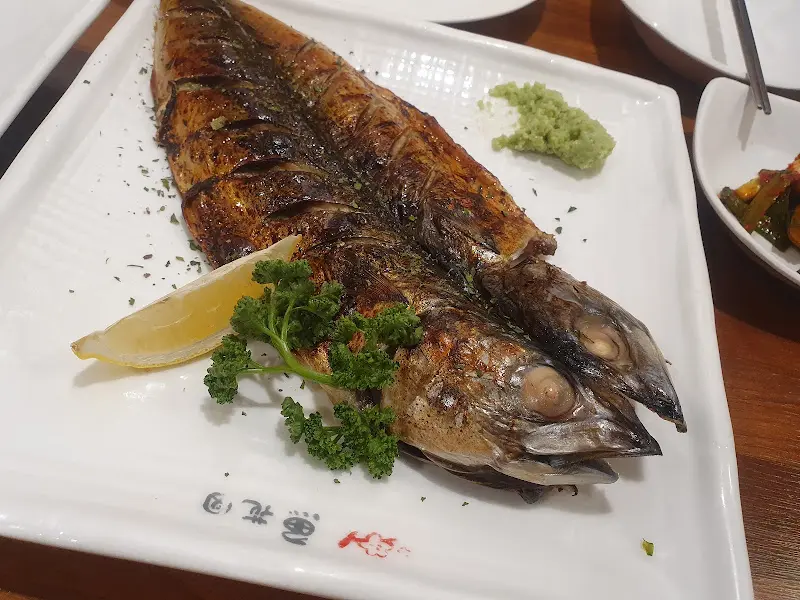 해꽃한상 고등어구이 근접샷