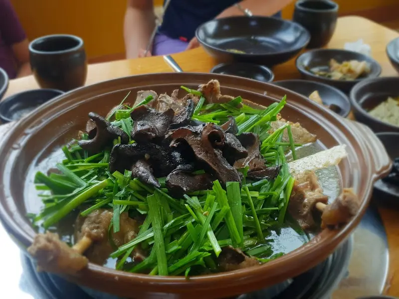 오리능이백숙 비주얼