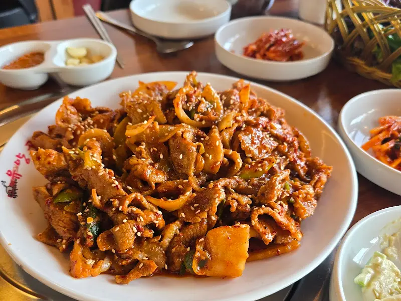 유양골 제육볶음