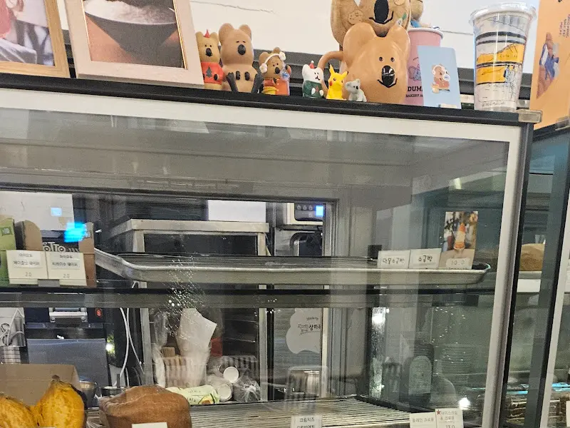 디저트 쇼케이스