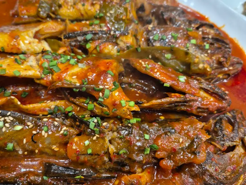 매콤한 양념이 듬뿍 묻은 코다리찜
